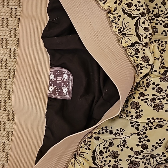 Free People Skirt Size Small - Picture 4 of 4